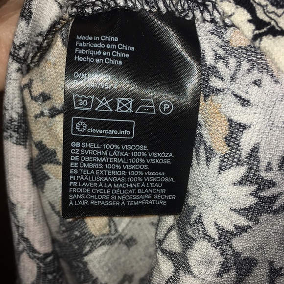 Floral dress - Picture 5 of 5